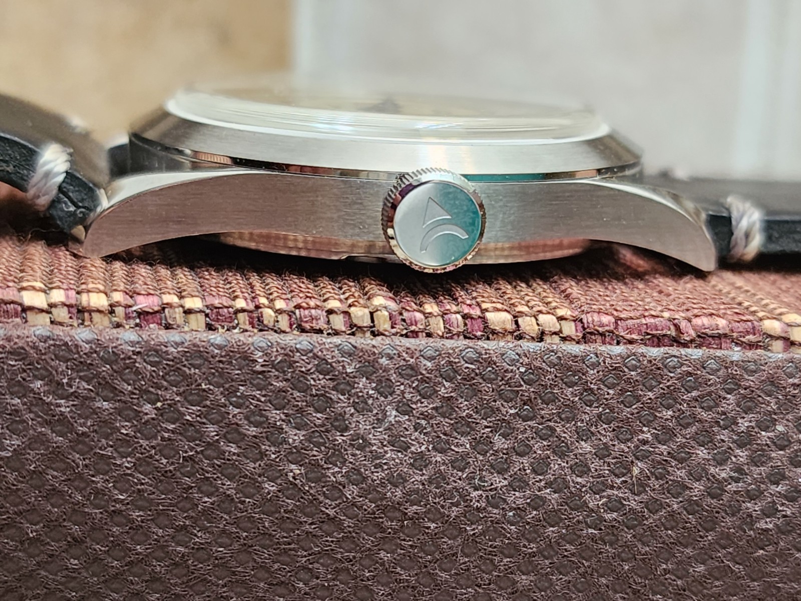 AXIOS Tribune Champagne Sector 38 316L Stainless Steel Miyota 9015 50m Sapphire
