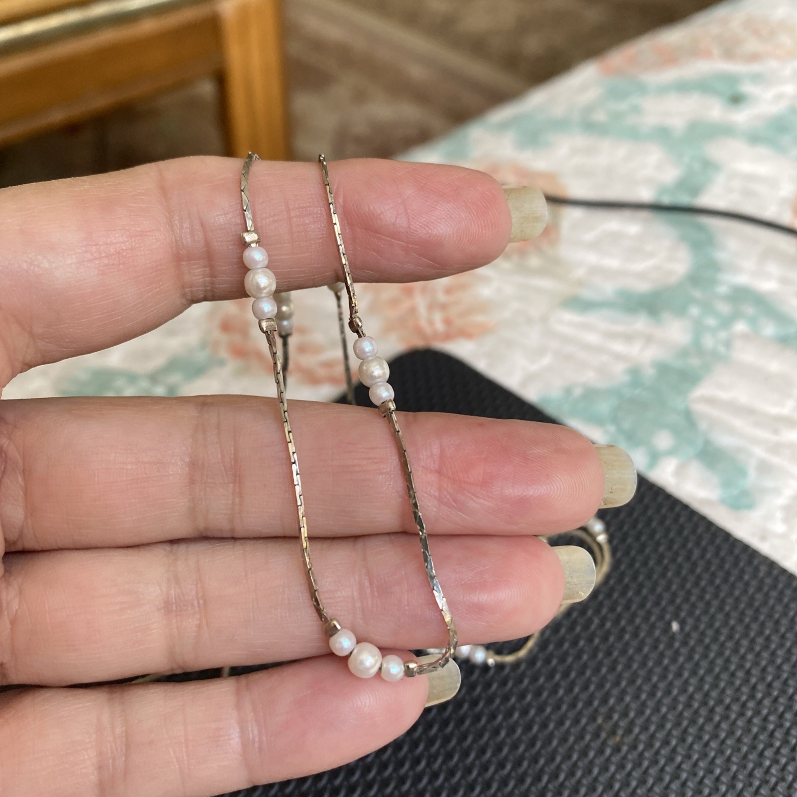 Vintage Serpentine and Faux Pearl Station Necklace , Marked Korea 30″