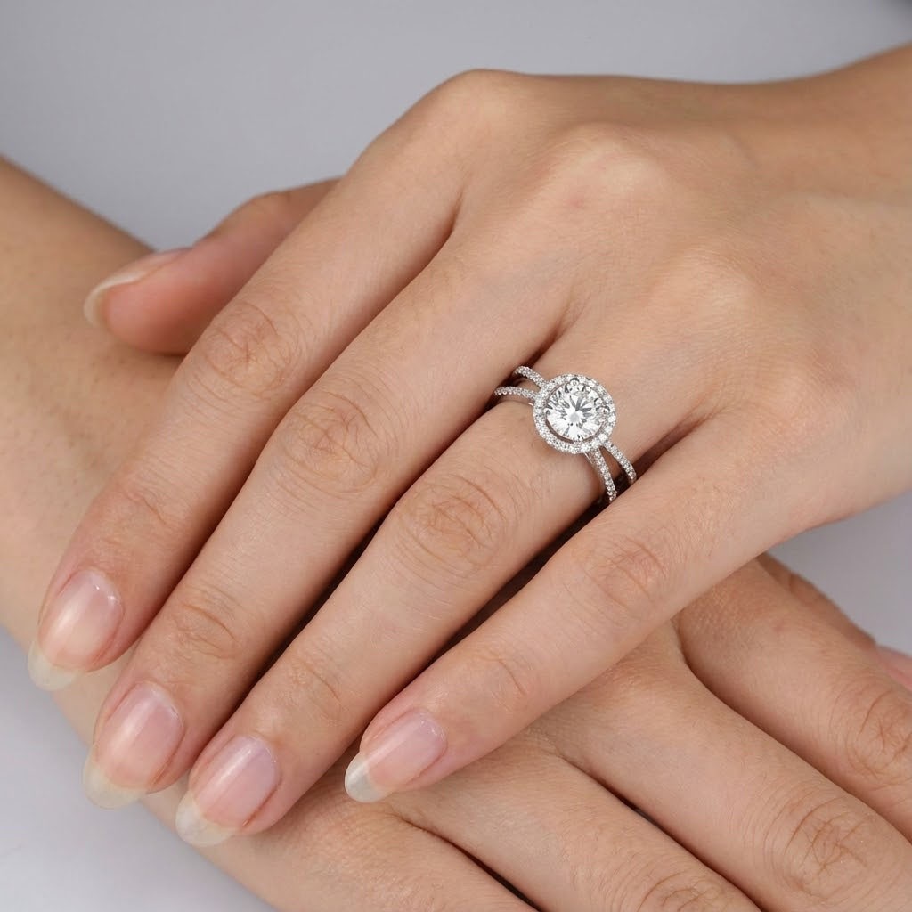18K Gold Side Stone Engagement Ring Halo 1.18 Carat Round Natural Diamond H SI1
