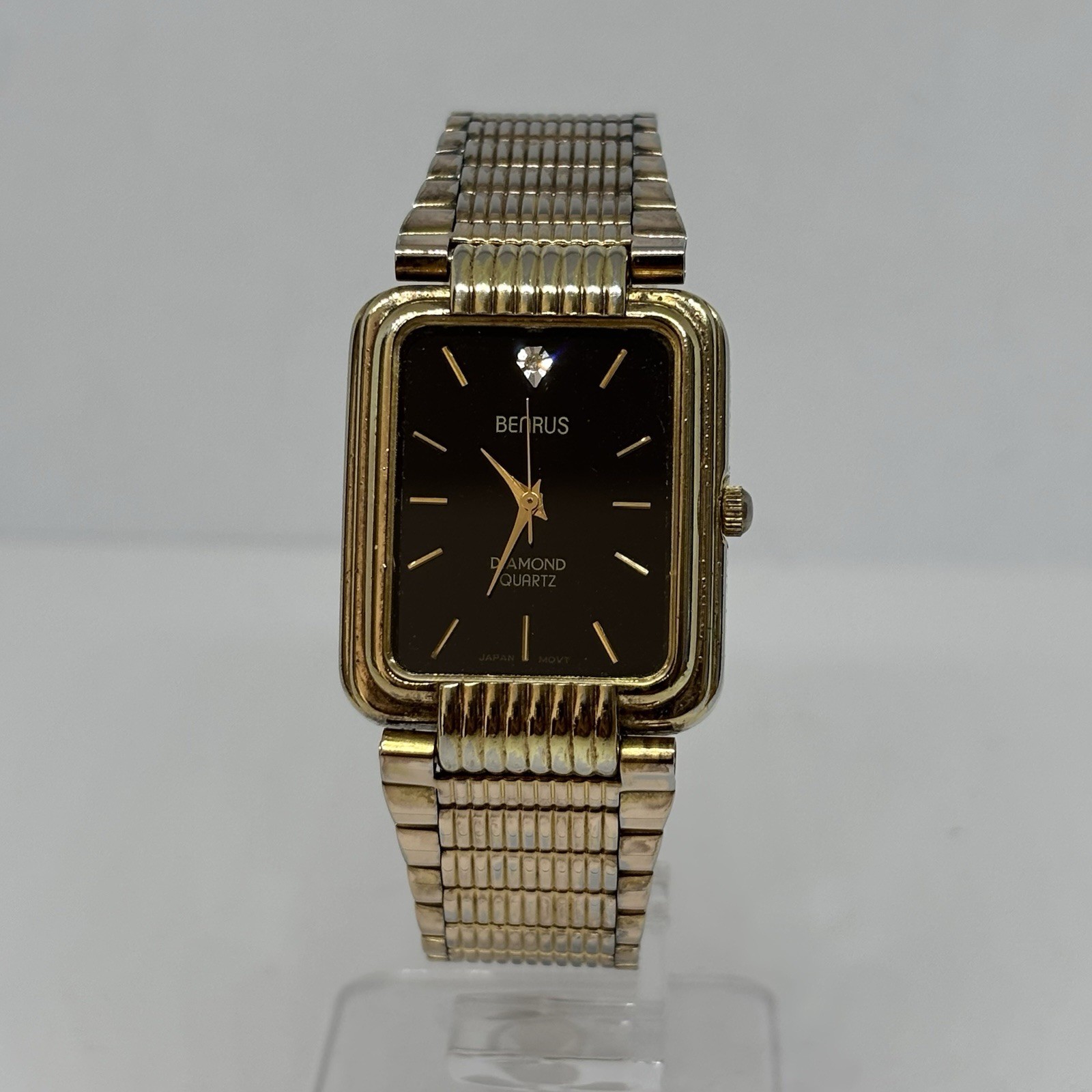Benrus Diamond Quartz Tank Watch Gold Tone New Battery 28mm Please Read