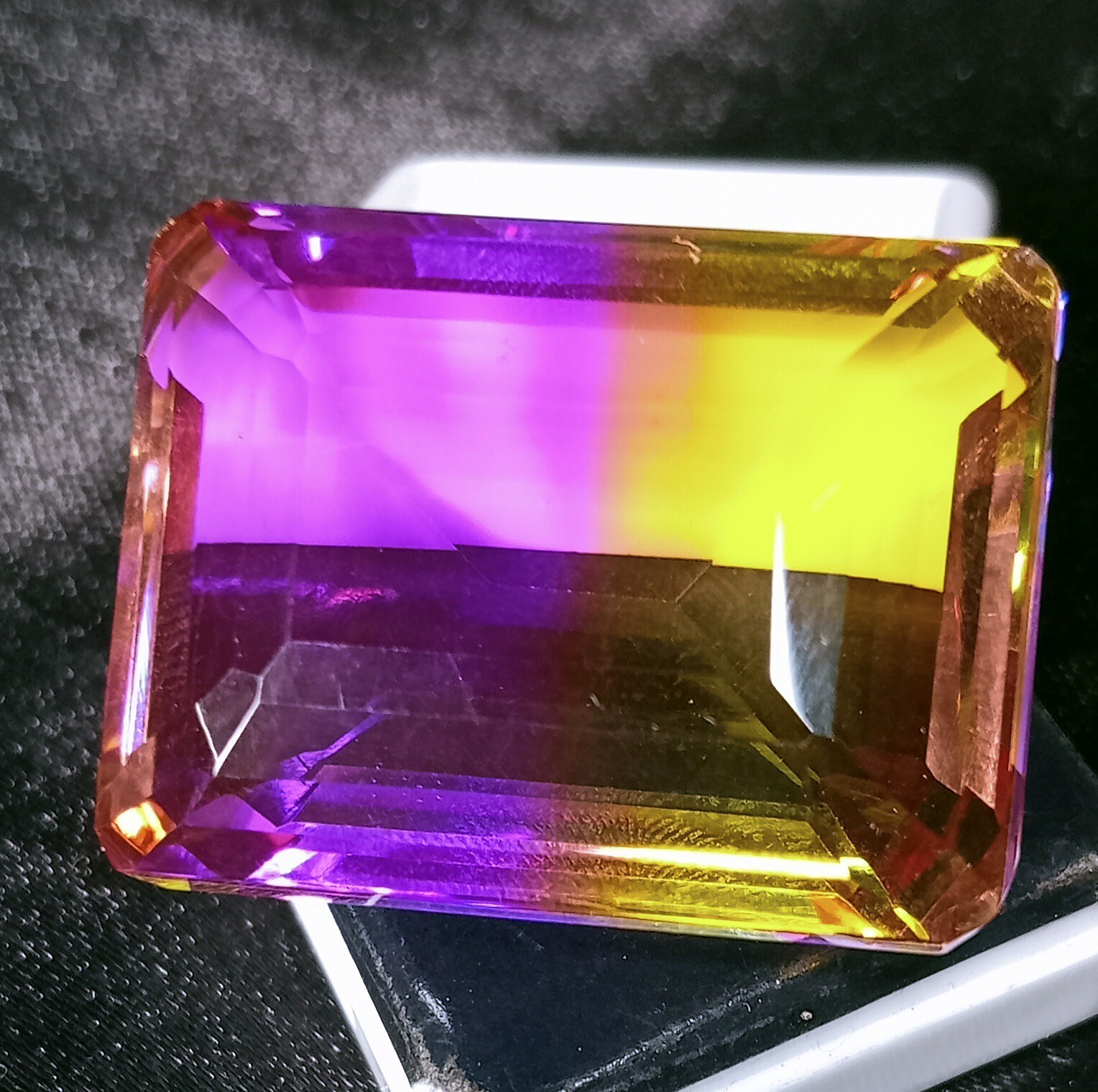 Tourmaline Bi-Colour Emerald Cut 105+ Ct Loose Certified Gemstone