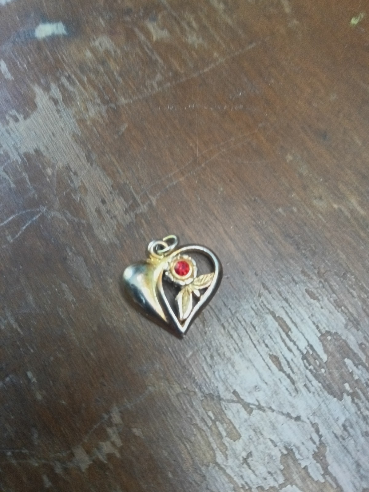 Heart Shaped Necklace / Pendant w/ Red Gemstone – Gold Toned Costume Jewelry