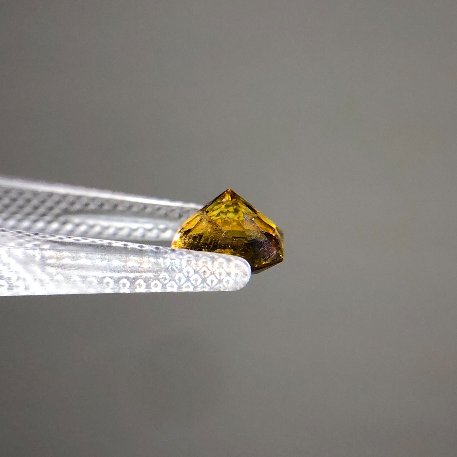 1.45 Carat Natural Full Fire Sphene Titanite Fancy Cut Gemstone For Jewelry