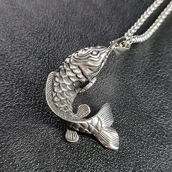 Koiran Koi Fish Titanium Pendant Necklace Vintage