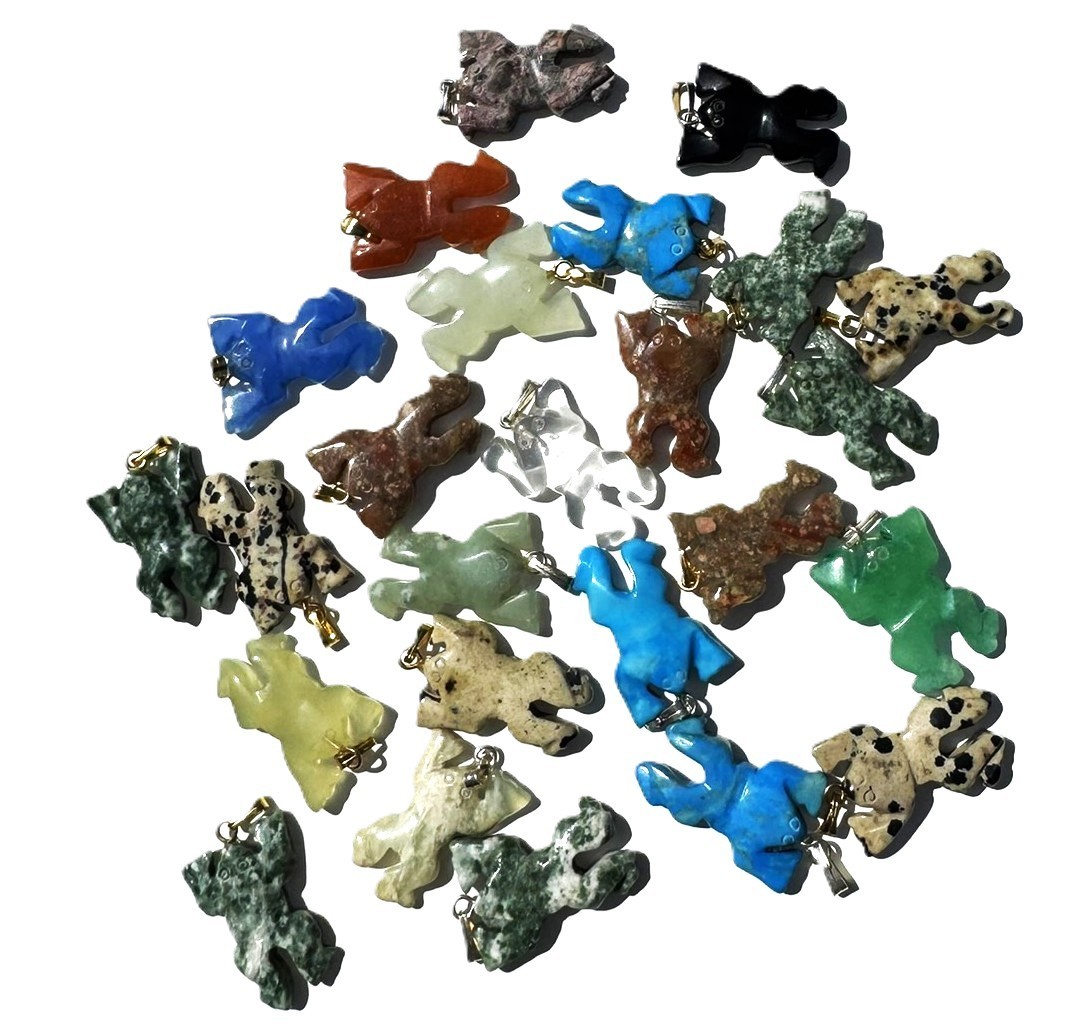Wholesale Lot 25 Assorted Hand Made Frog Stones Pendants 1 inch long