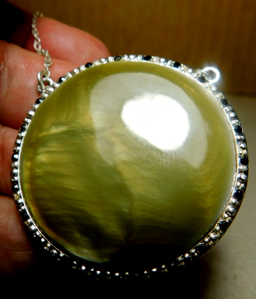 Kenneth Cole~Reaction (KCR) Silver Necklace & Large Round Green Abalone Pendant