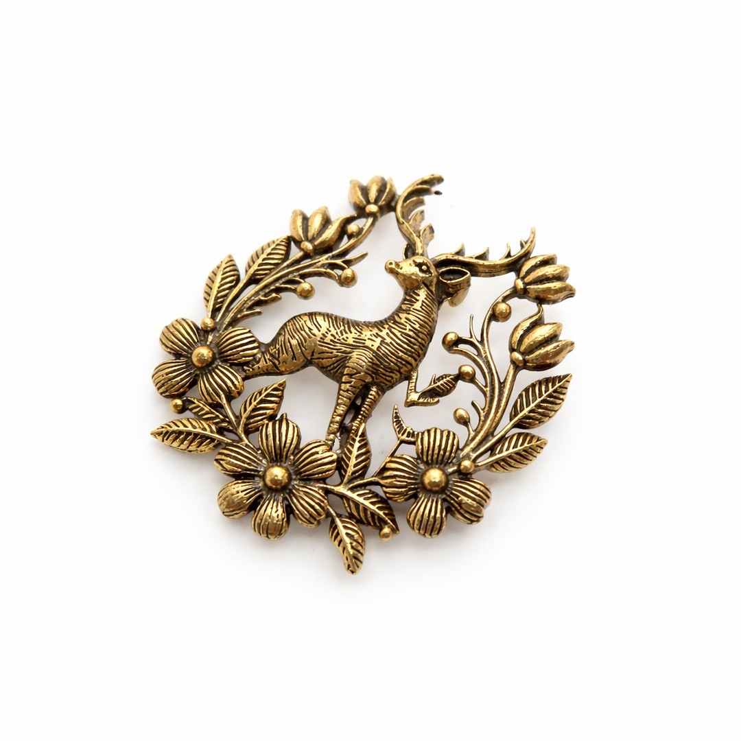 Floral Design Beautiful Reindeer Brooch for Women Mans Gift Use As Hair Bun Pin