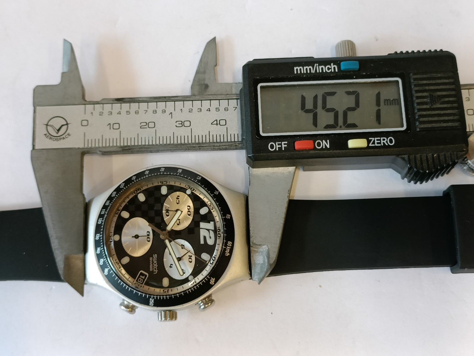 SWATCH IRONY CHRONO QUARTZ ALUMINIUM CASE AG-1999 SWISS MEN’S WORKING CONDITION