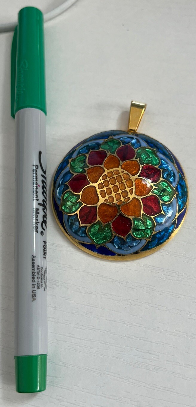 Enamel And Metal Necklace Pendant – Hand Painted “Duba 78” Flower Cloisonné