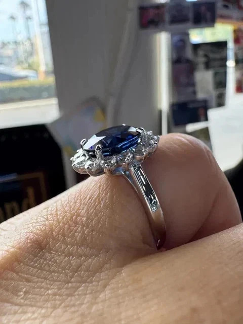 5.20Ct Oval Cut Natural Blue Sapphire & Diamond Solid 14K White Gold Luxury Ring