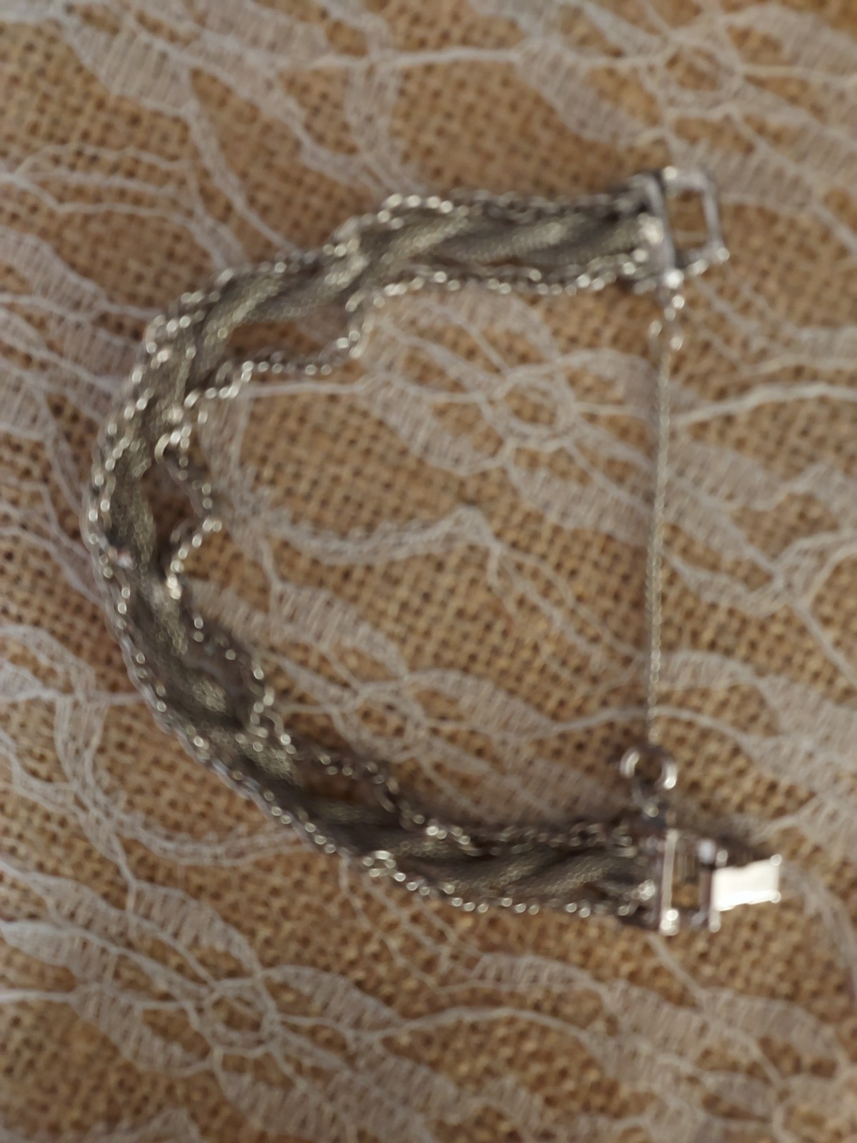 Vintage Goldette NY Silver Mesh Chain Bracelet w/Safety Chain Fold Over Clasp 7″