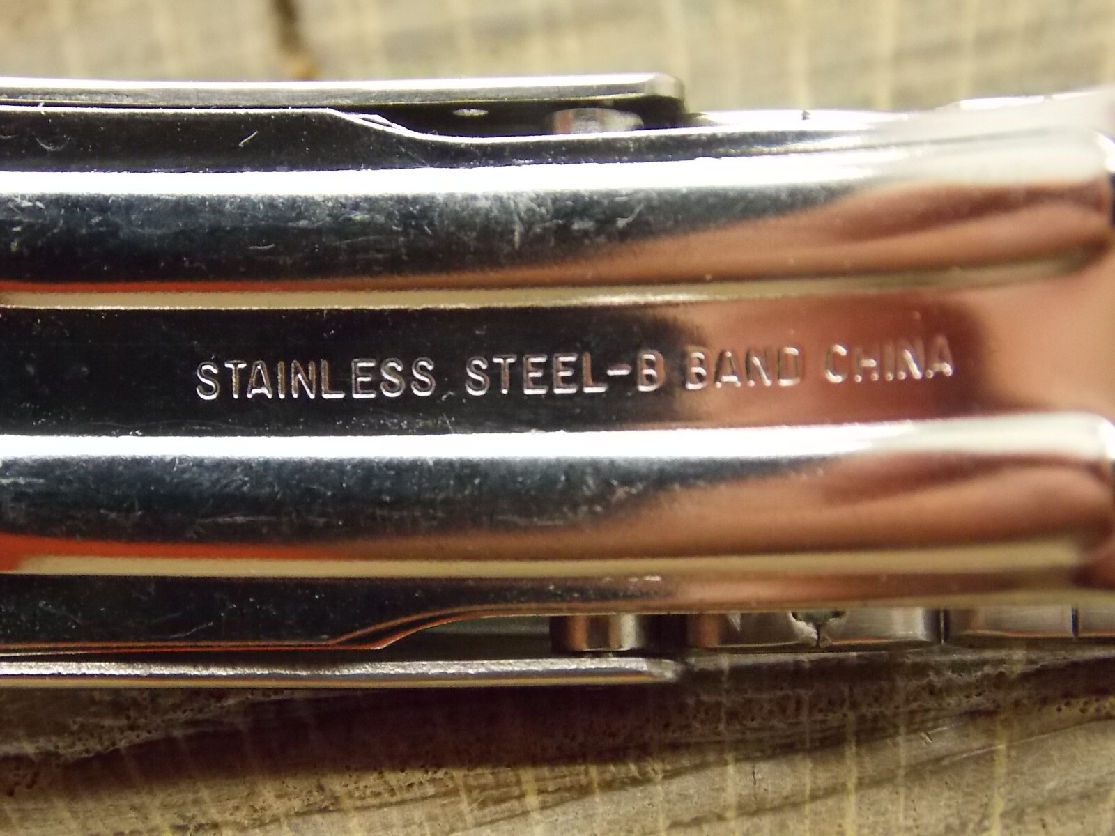 Seiko XShort Deployment Clasp Unused NOS Watch Band Center Link Attachment 9.7mm