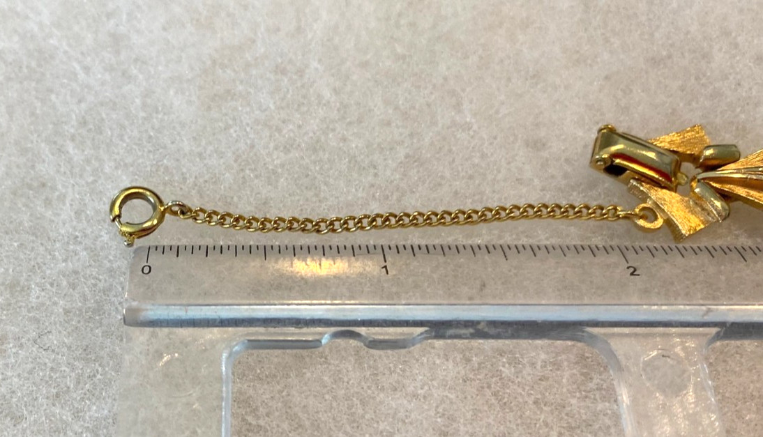 Corocraft Goldtone Chevron 7 In. Bracelet with 2 In. Safety Chain