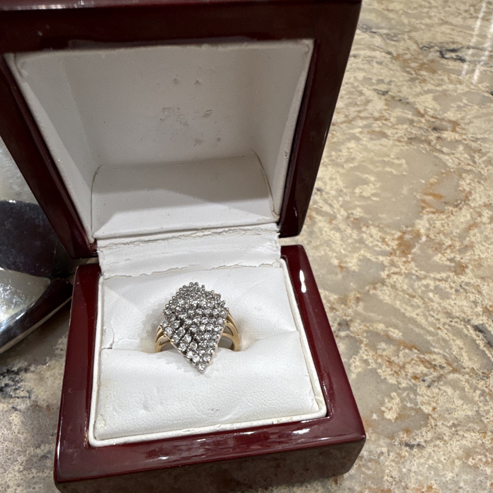 14K Yellow Gold Round White/Colorless Diamond Cluster Ring Size 7 Prong Set