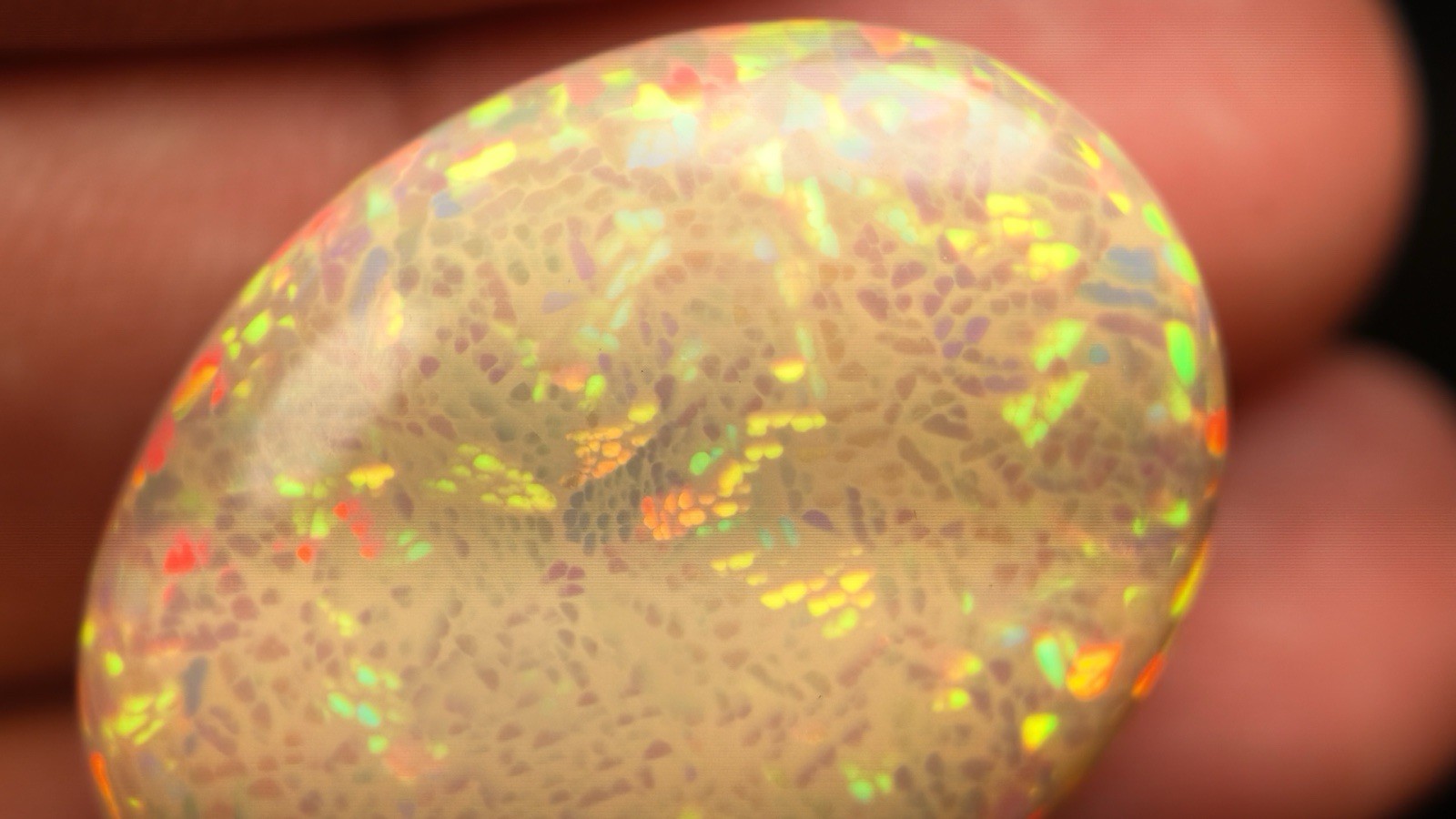 Natural Yellow Opal 28.39 Ct Oval Cabochon Loose Gemstone 29.42×23.08mm IGTL
