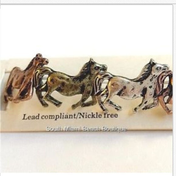 Horse Charm Bracelet Country Western Cowgirl Silver Gold Copper Plated Stretch
