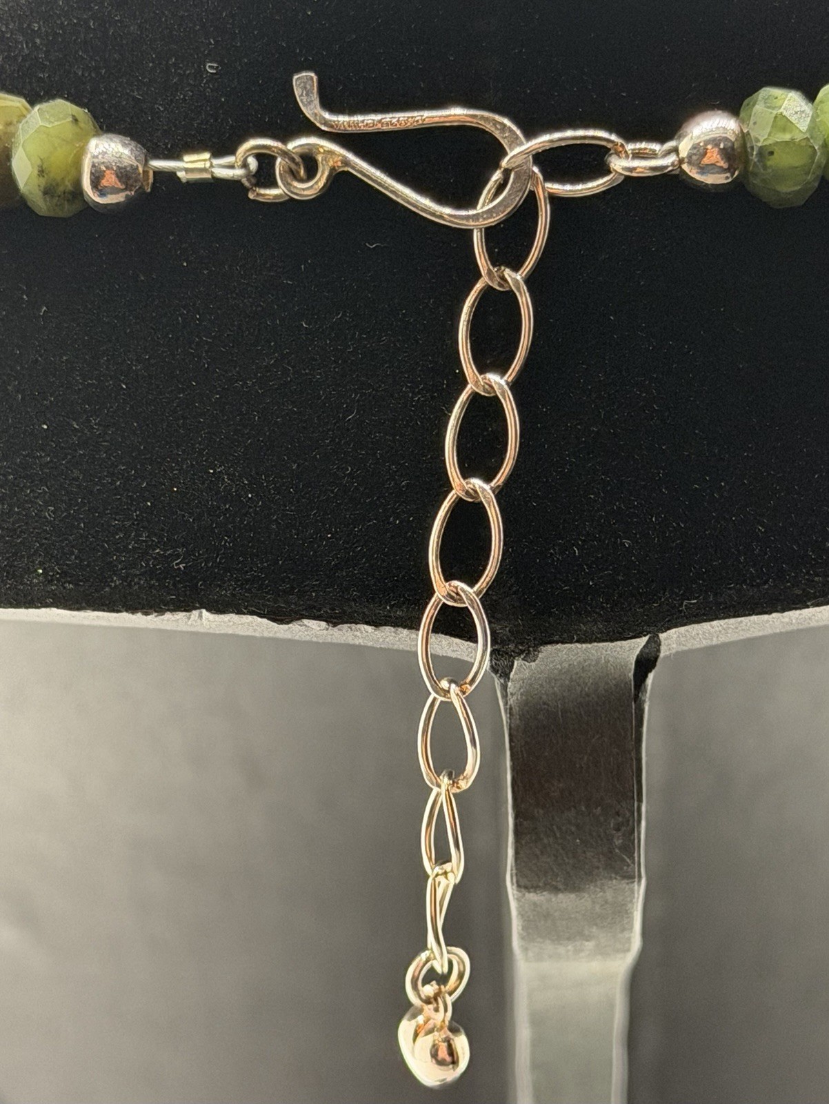 Jay King “Mine Finds” Nephrite Jade & Green Amber Necklace/Earrings 19-21”