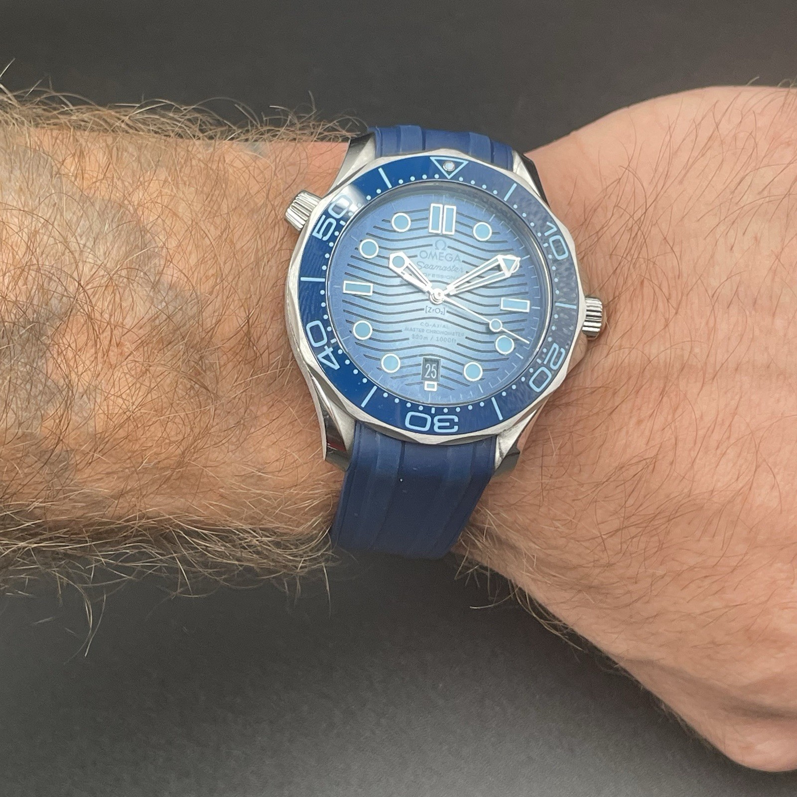 OMEGA Seamaster Diver 300M 210.32.42.20.03.002 Summer Blue – Full Set