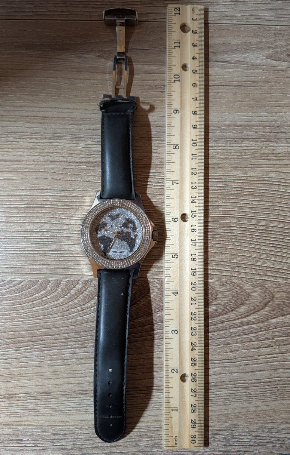 Used King Master Mens Quartz Watch Genuine Diamond AS IS