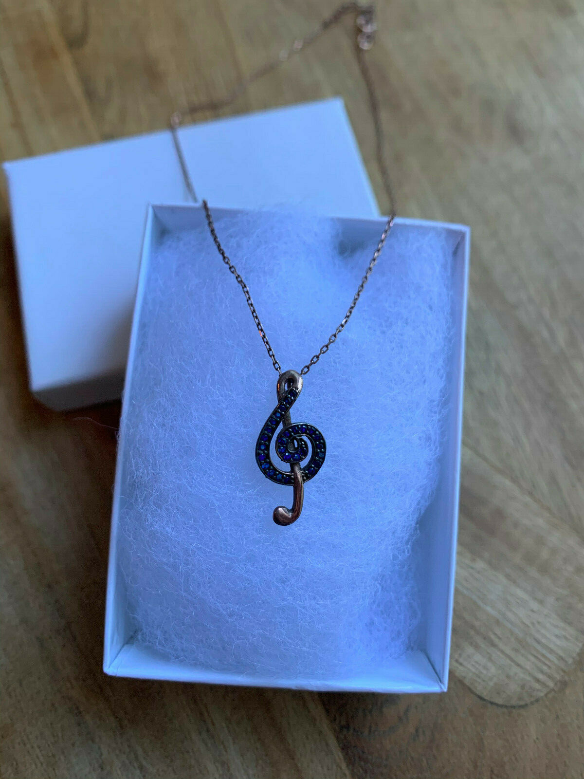 Musical clef necklace with blue stones,Silver Plated – Never worn – From Europe 