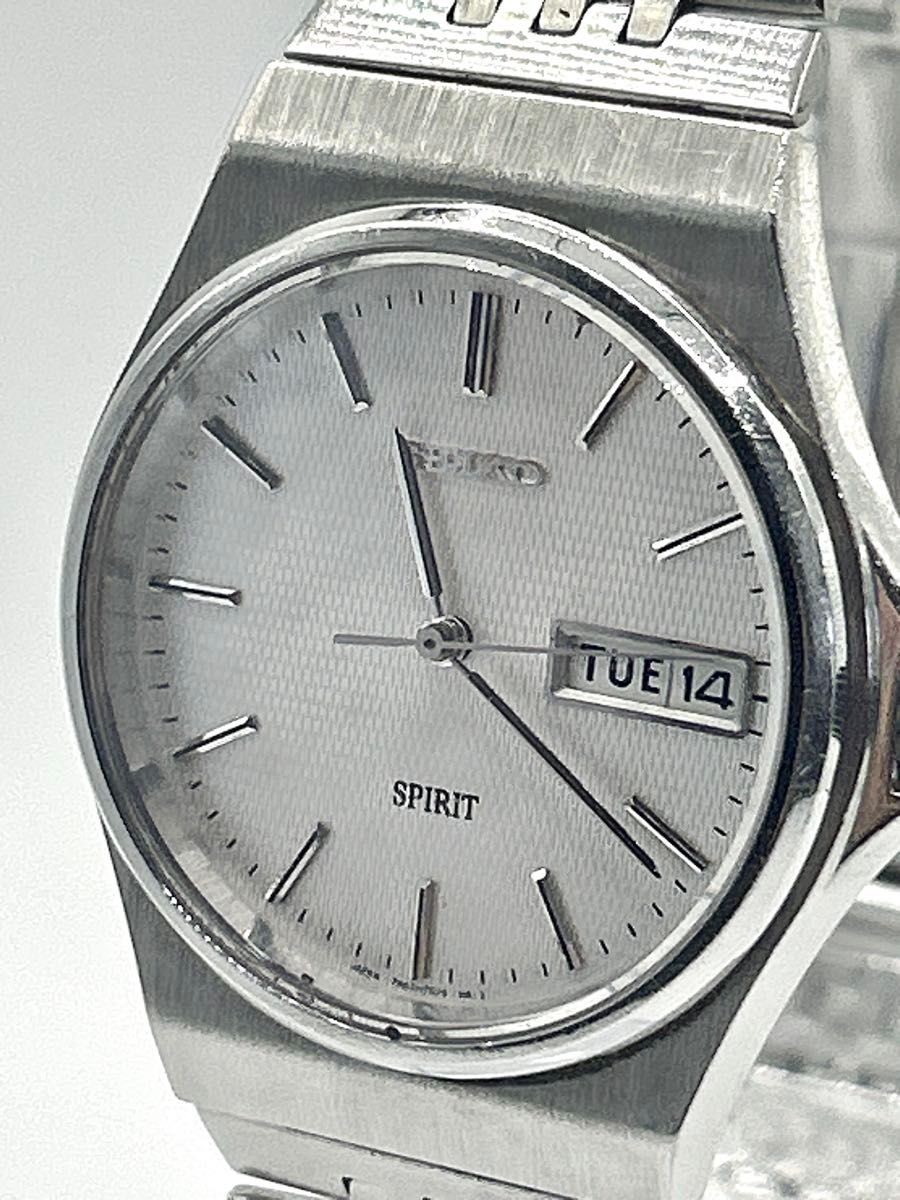 SEIKO SPIRIT 7N43-7B70 Day Date Quartz Men’s Watch Working From Japan