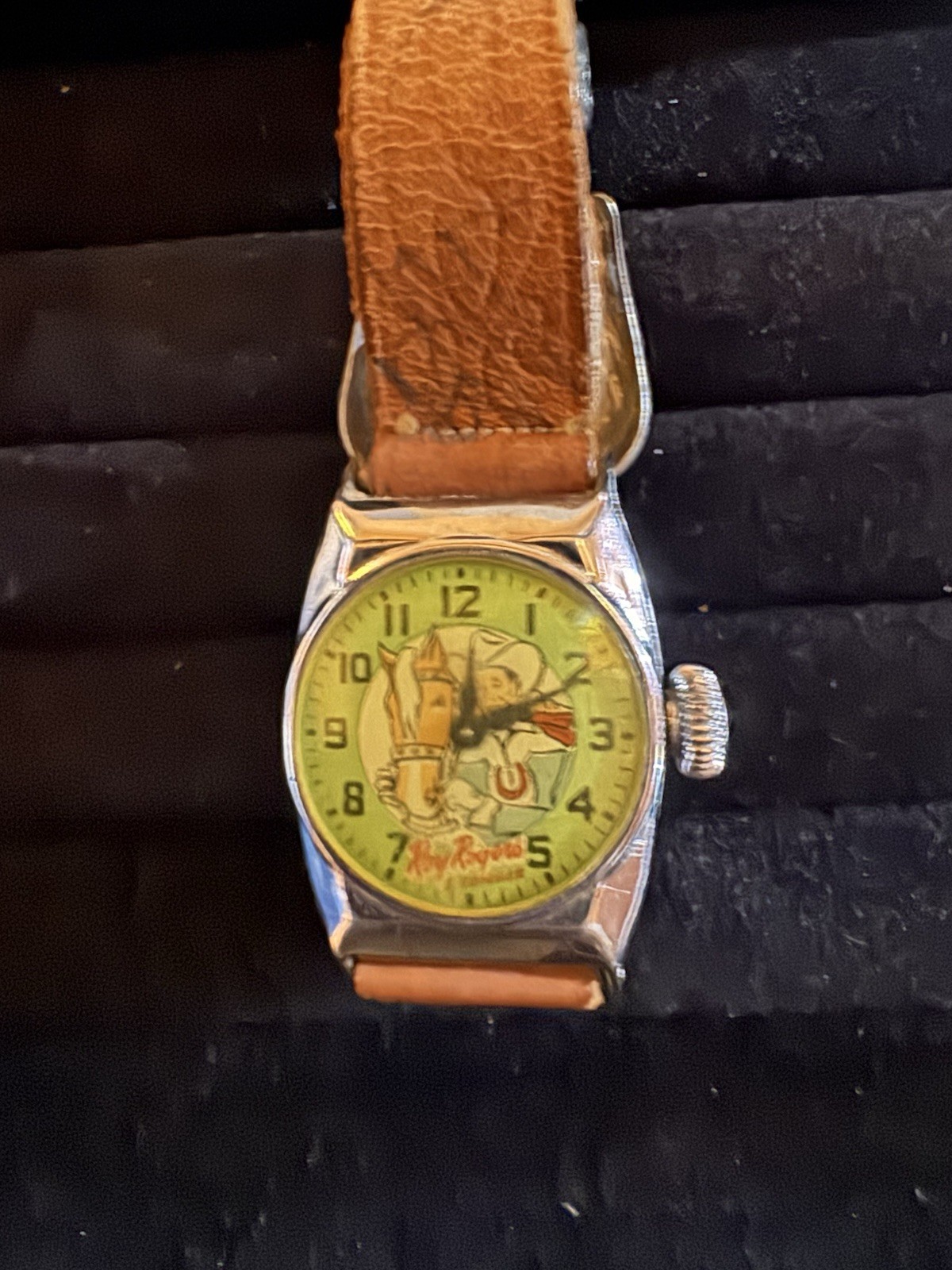 Roy Rogers Character Cartoon Analog Wristwatch Silver Case Brown Leather Strap