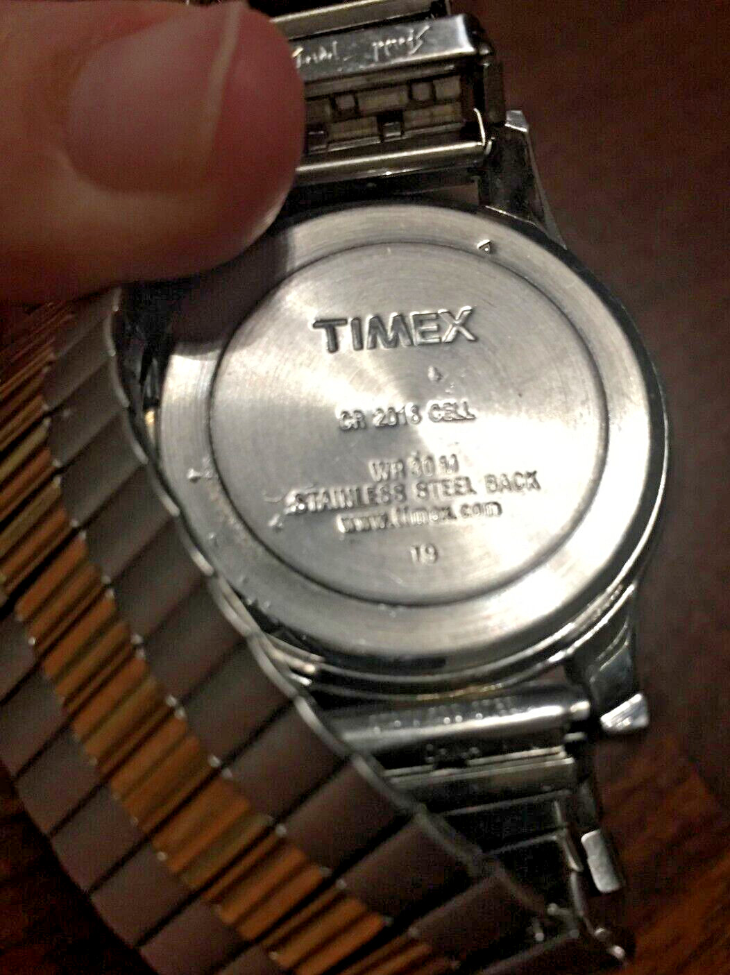 Timex Wristwatch Gold & Silver Tone Expansion Band Black Face Day Date Indicator