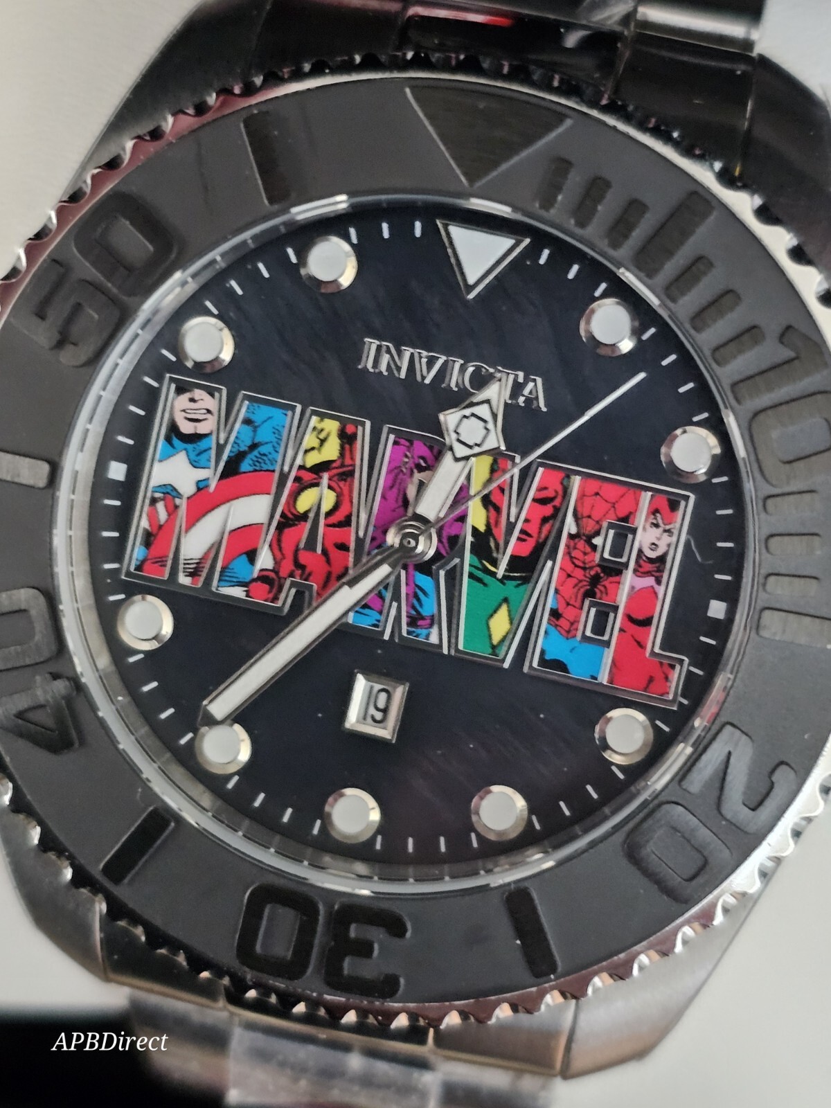 Invicta – Marvel #60 Logo – 50mm Limited Edition Flame-Fusion mens Quartz watch