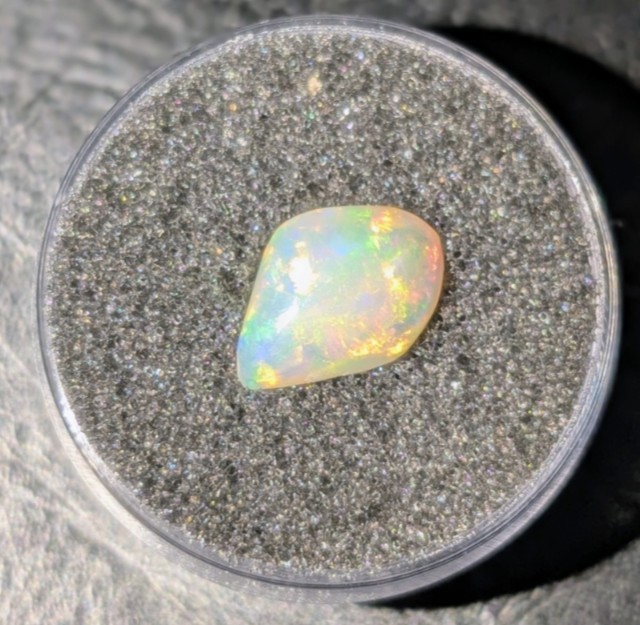 1.47 Carat Hand Polished Welo Ethiopian Opal (11.6mmX8.4mmX3.7mm)