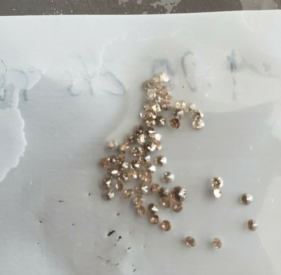 1.00 TW NATUAL CHOCOLATE, CHAMPAGNE DIAMONDS SI2-I1 CLARITY 1.50MM – 1.60MM