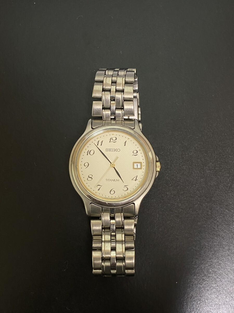 SEIKO titanium 7N42 8A60 wristwatch