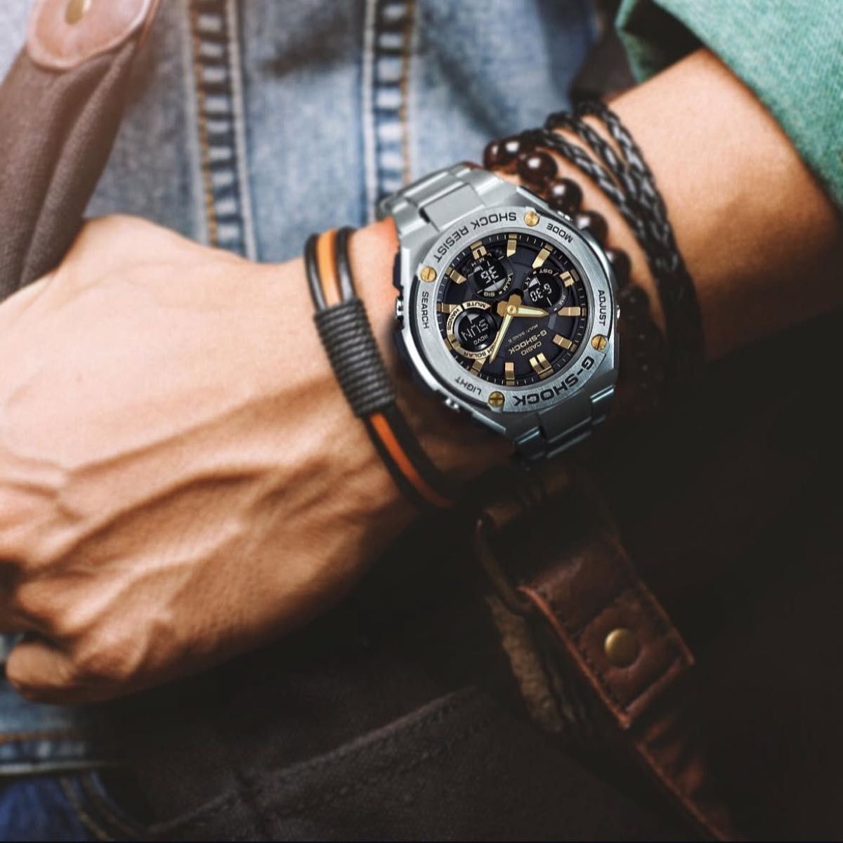 item CASIO G SHOCK GST W110 black and gold radio solar complete set