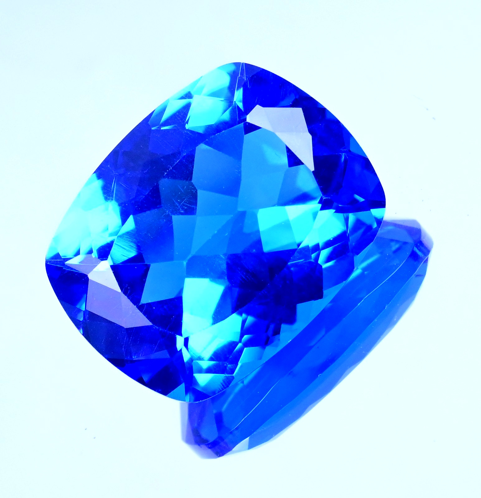 26.75 CT Natural Rare Lustrous Blue Tanzanite Certified Flawless Loose Gemstone