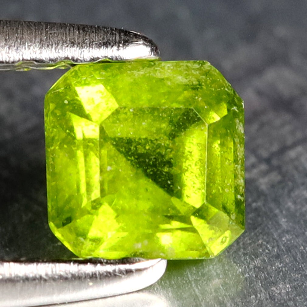 0.51 ct Octagon (4.48 x 4.49 mm) UnHeated Green Natural Grossular Garnet