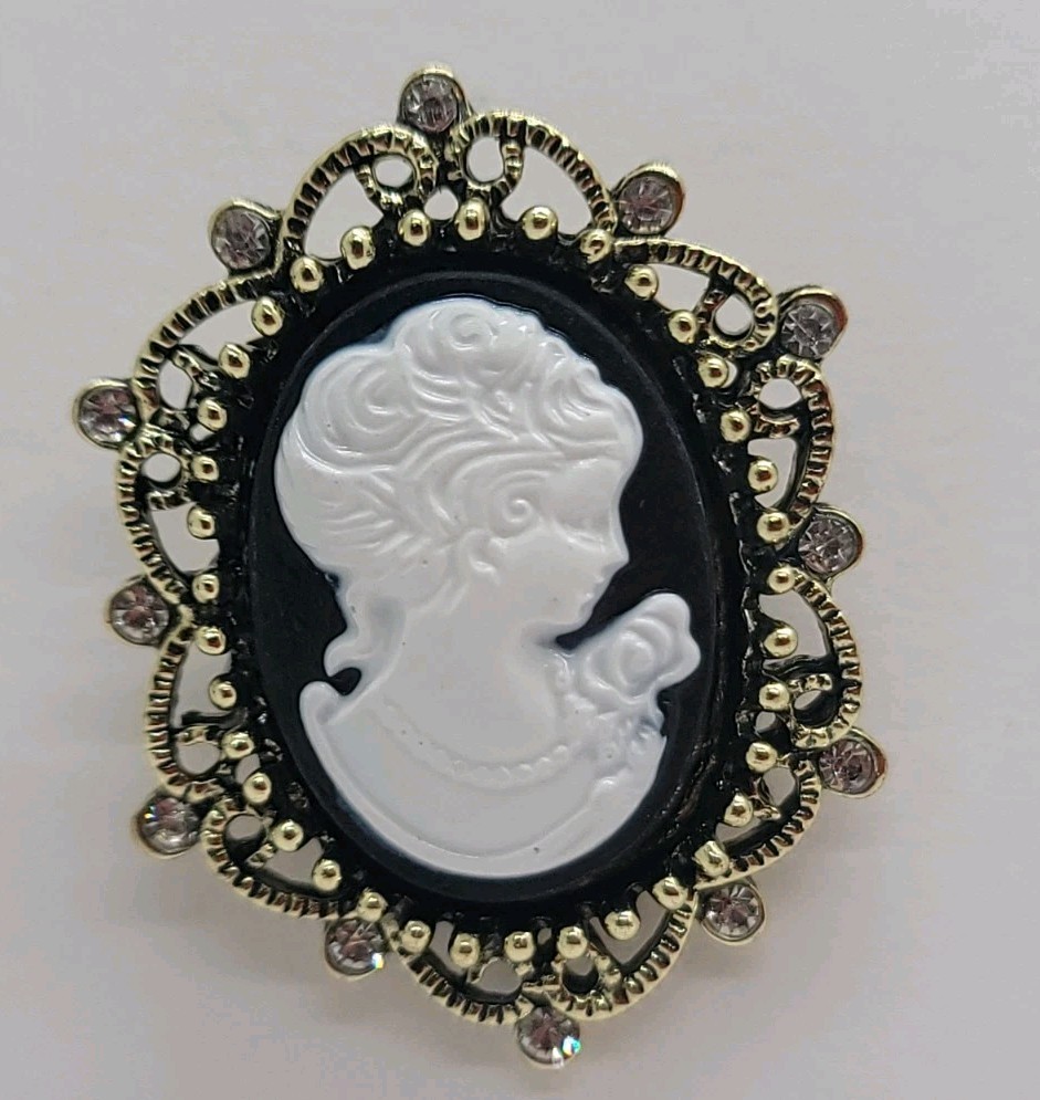 Vintage Victorian Style Cameo Brooch Pin Petite Black & White Rhinestone New