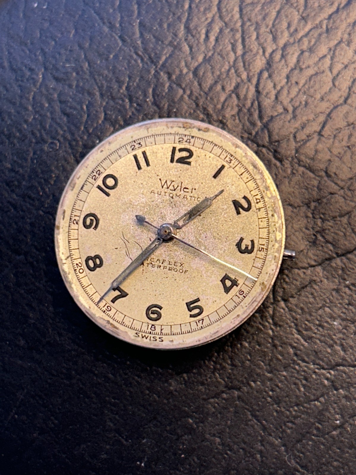 Wyler Bumper Automatic Incaflex Mens Watch, 1940’s, Front Load Case, Runs