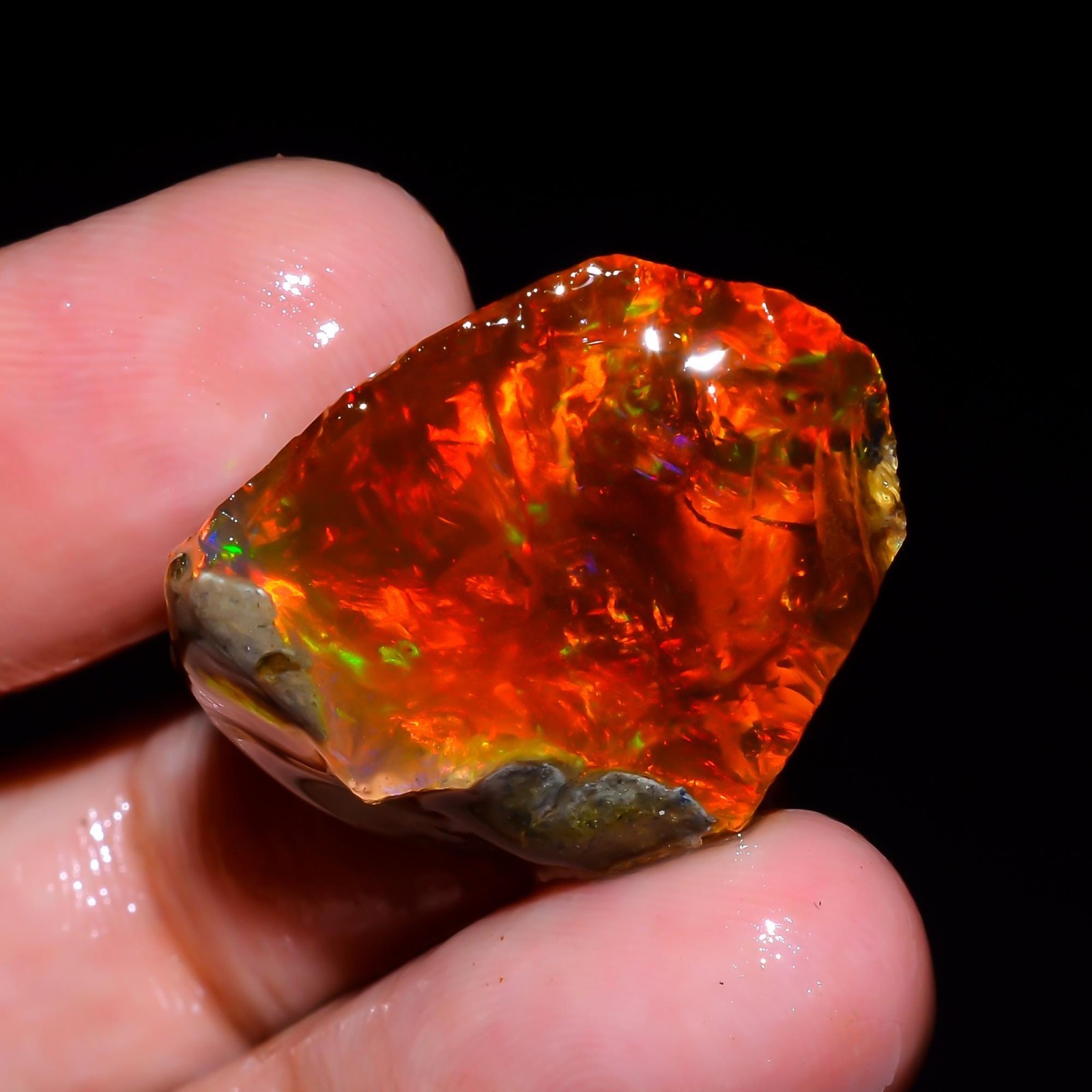 Ethiopian Opal Crystal Rough Gemstone Fiery Red Opal Raw 26x20x14mm 30 Crt