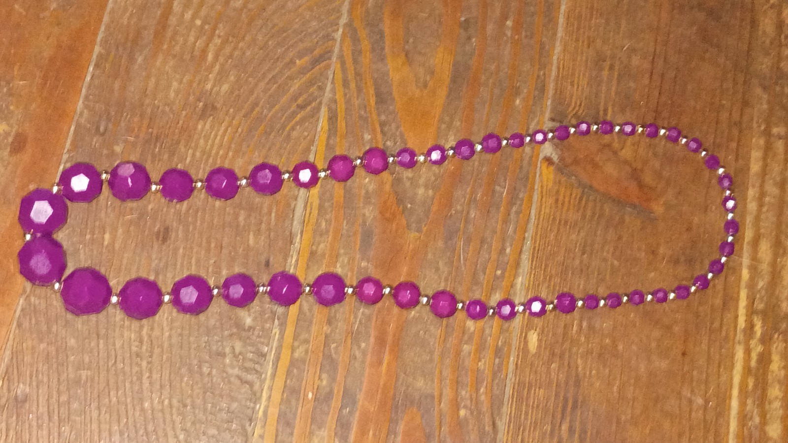 Purple Plastic Beaded Necklace, Ball/Bead Chain Style, No Main/Secondary Stone
