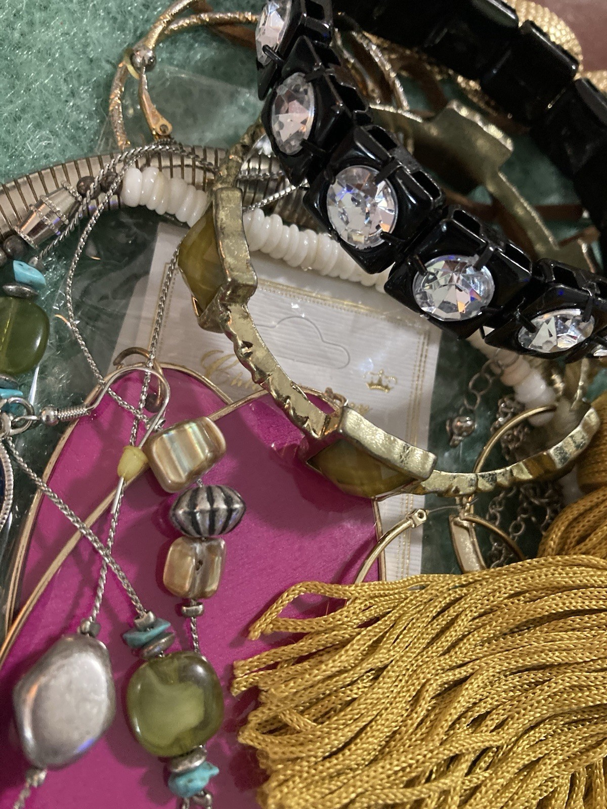 Misc Unbranded Costume Jewelry Lot Bling Faux Stone Enamel Wear Or 4 CRAFT A23C