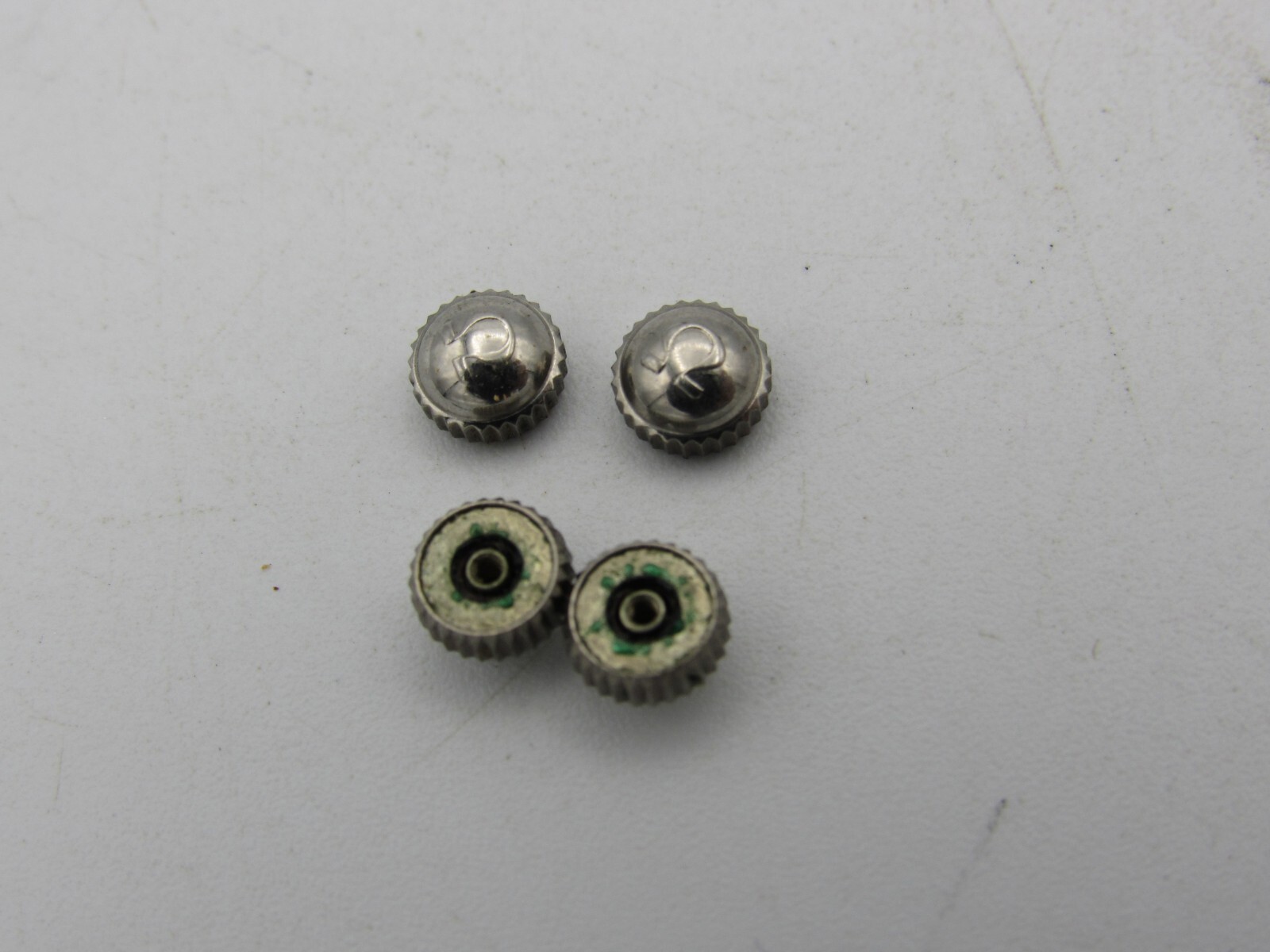 OMEGA 13,5 Dome SS 2.0mm open 5.05mm Diameter Tap 9 for Parts/Spares 1/order H2