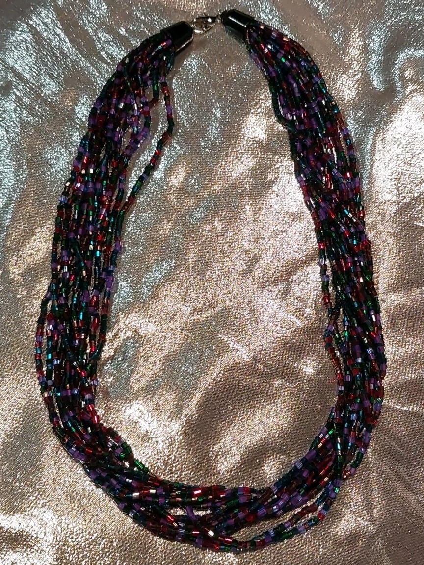 Vtg Beautiful Iridescent Multi-Color 12 Strand Glass Seed Bead Necklace Purple+