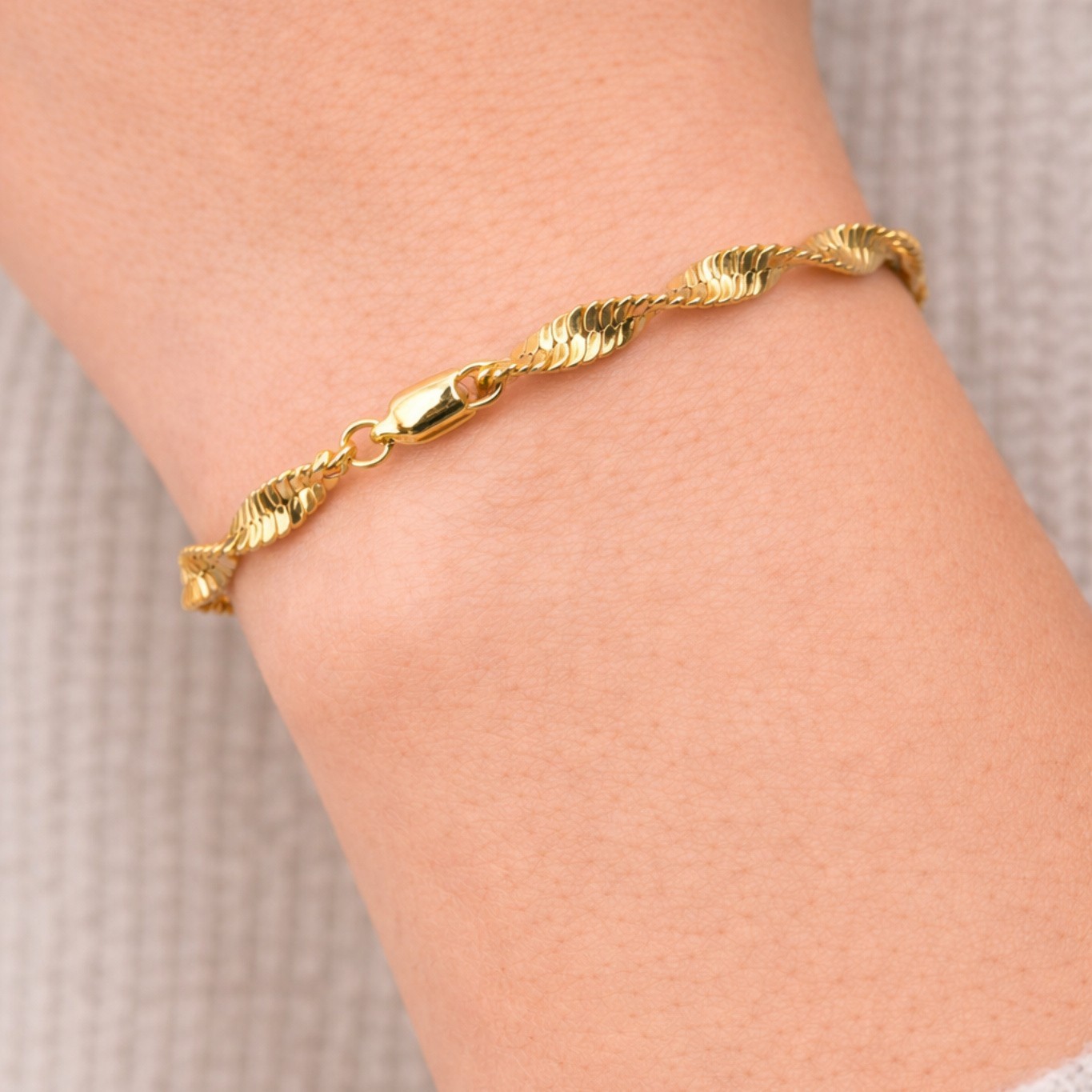 Italian 1/200 14K Yellow Gold Oro Twisted Rope Link Bracelet Mens Womens in mm