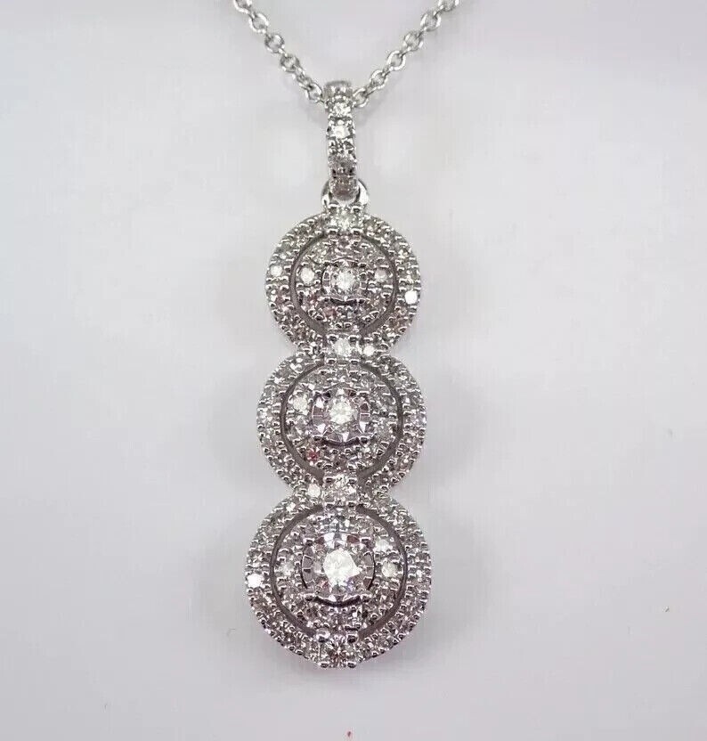 Sparkling 3Ct Round Cut Simulated Diamond Halo Pendant In 14K White Gold Plated