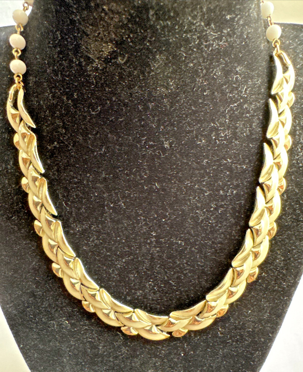 Vintage Coro Signed White Enamel Chevron Leaf Link Choker Necklace 1950s