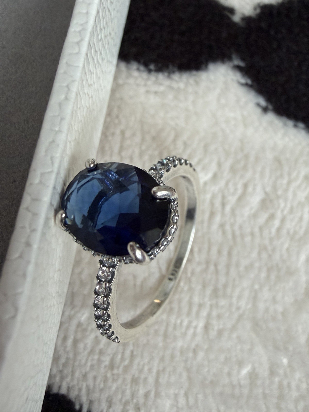 Marked 925 Silver Oval Blue Sapphire CZ Ring 7 Size