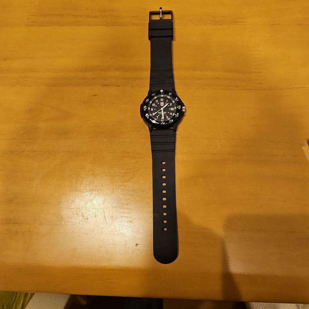 LUMINOX NAVY SEAL 200M Quartz Men’s Watch Black Military Style Rubber Band