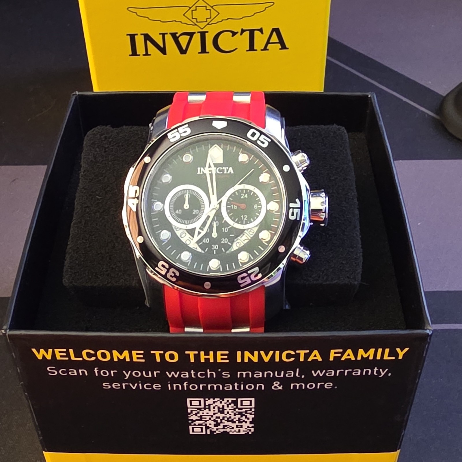 Invicta Pro Diver Scuba 48mm Quartz Movement/Silver Case Flame Fusion Crystal