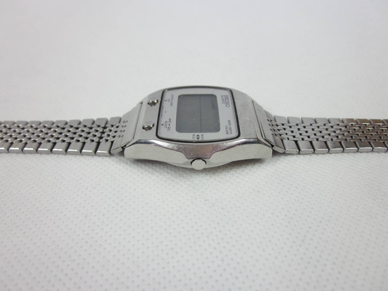 SEIKO ALARM A021 5000 VINTAGE ALARM CLOCK DIGITAL LCD WRISTWATCH FOR MEN