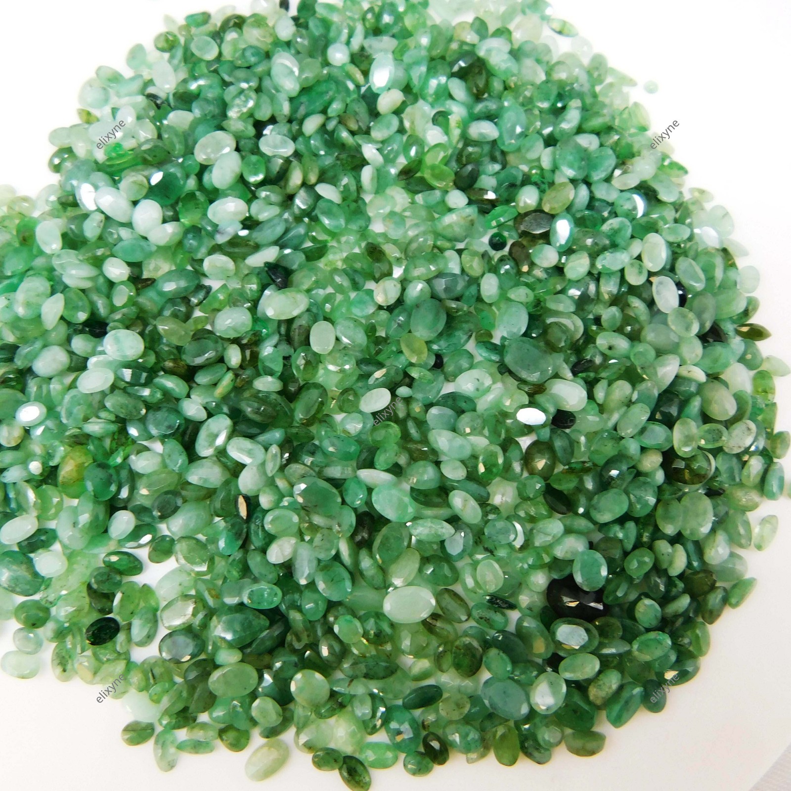 Lot of 126 Pcs 25 Cts Natural Green Emerald Oval Cut Certified Loose Gemstones