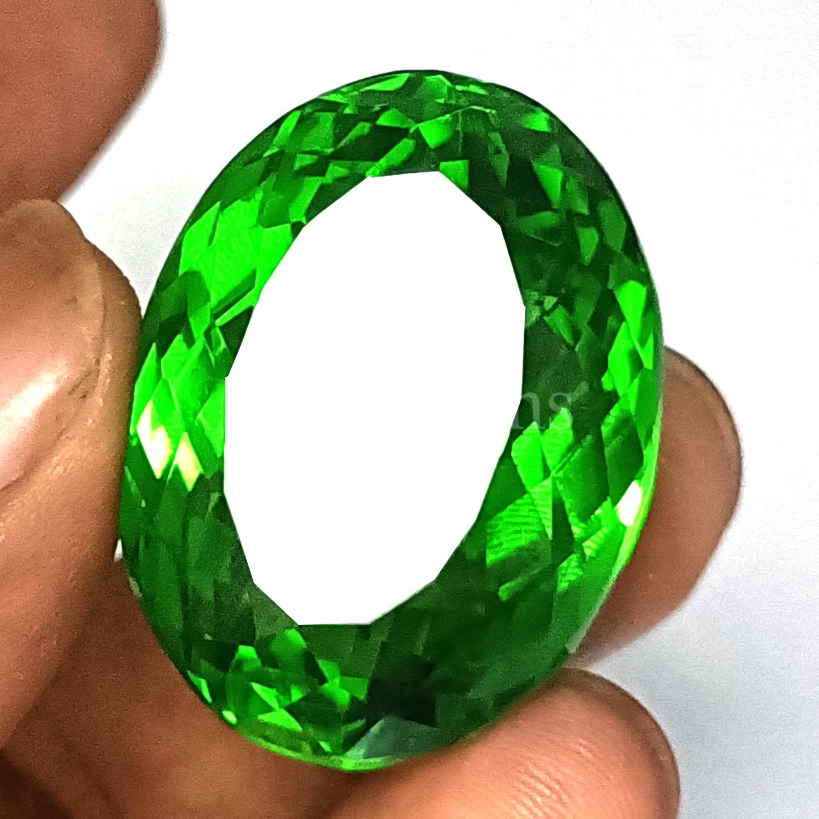 Green Peridot Shiny Oval Cut 101.95 Ct Certified Transparent Loose Gemstone 5ARB